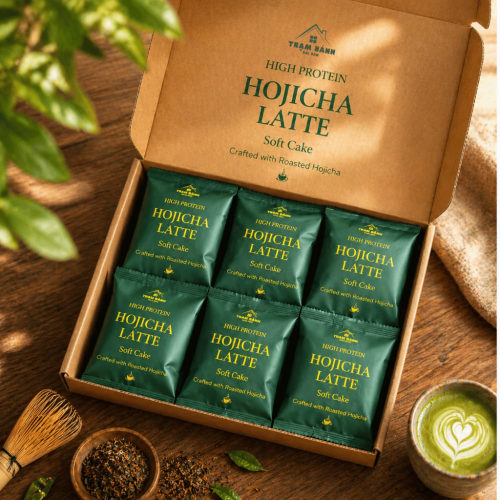 Bánh Protein Hojicha Latte – Nhẹ Vị Trà Rang, Mềm Thơm, Ít Ngọt